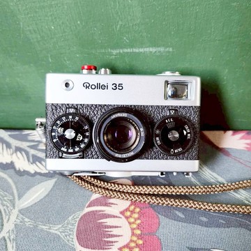 Rollei 35 祿萊 40mm F3.5 估焦 底片相機(保固30天)