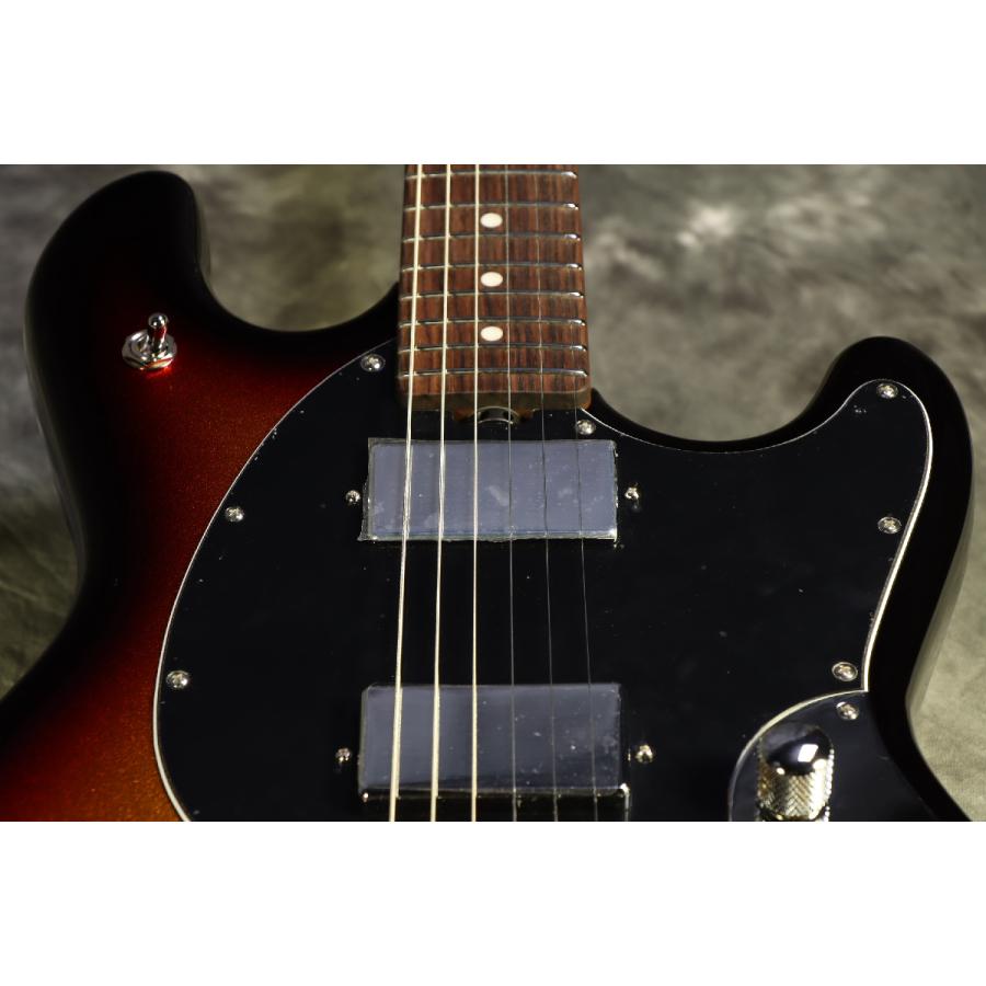 (WEBSHOPクリアランスセール)MUSIC MAN   StingRay HT Guitar Showtime (実物画像 未展示品)ミュージックマン スティングレイ ギター