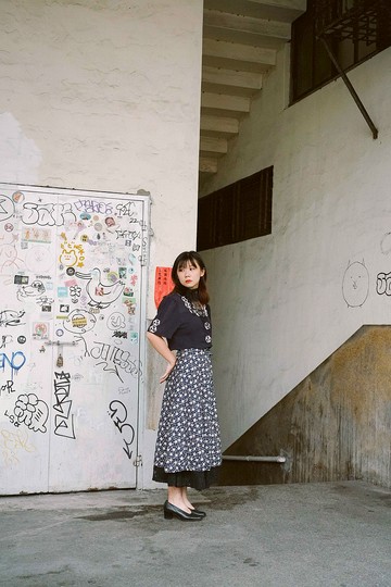 純情百貨行 古著 vintage 古著半身裙 深藍小雛菊半身裙 SL.007