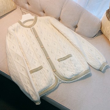 纖婕芙時尚日系白色毛衣外套女2022秋冬慵懶溫柔風高級感針織開衫