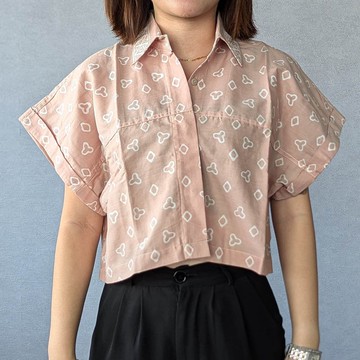 印尼蠟染可愛少女風短版襯衫 PUPUT - 奶茶棕 - PUP014