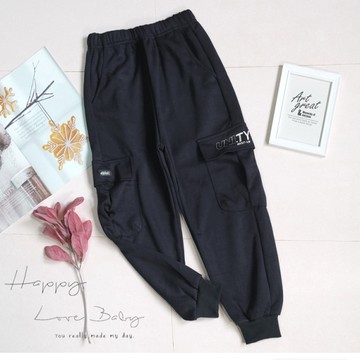 男大童 立體字沉穩丈青舒適棉長褲 秋冬童裝 大童長褲 大童休閒褲 大童運動褲 大童褲子 秋冬棉褲