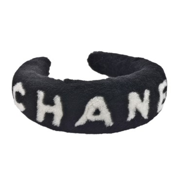 CHANEL 經典品牌LOGO毛毛髮箍/頭飾(黑色)