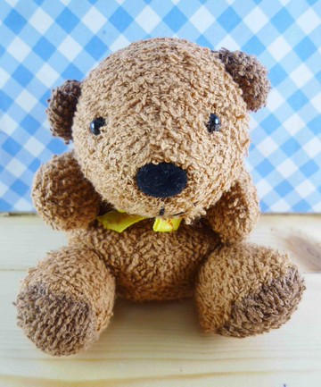 【震撼精品百貨】日本精品百貨 絨毛鎖圈-咖啡黃結 震撼日式精品百貨