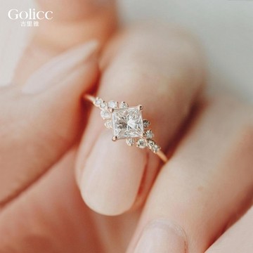 【Gulicc】古莉可 戒指 幸運女神幾何鑲鑽 可調式戒指