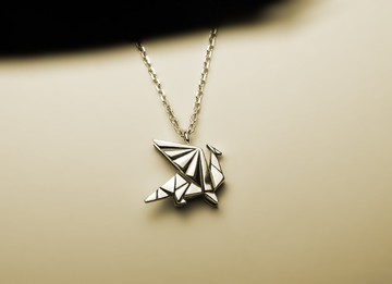 摺紙尼德霍格龍項鍊