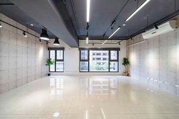 美術皇居｜遇見綠意｜邊間雙套房雙平車｜高雄市鼓山區美術北五街