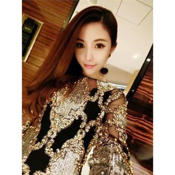 2025春季新款歐洲站重工釘珠刺繡亮片寬松顯瘦T恤長袖套頭上衣女