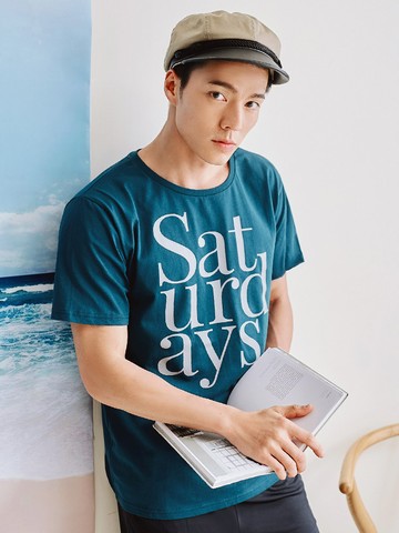 純棉設計字母印花短袖上衣