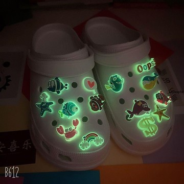 鞋扣 鞋配件 鞋裝飾 網紅夜光鞋扣洞洞鞋花卡通海洋動物鞋花可拆卸小豬鼻海星海魚鞋扣