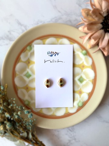 仿沖繩陶器風格 菱形 陶瓷 金繼 線條 耳針 耳夾 無耳洞耳環 迷你 小巧 簡約 金色 金 棕色 深棕色 焦糖色 茶色