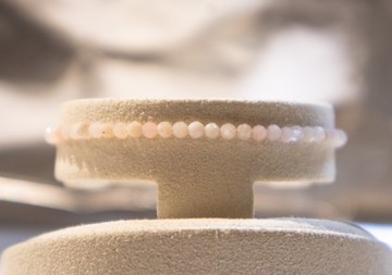 粉紅澳寶-十月誕生石925 SILVER切面 粉紅澳寶3mm- 細緻手鏈