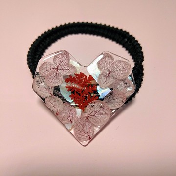 粉色繡球花髮圈 愛心形 永生花 髮飾