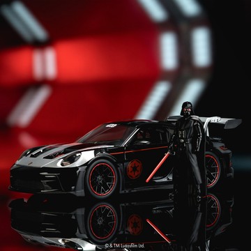 JADA 星際大戰 1:24合金車-達斯·維達Porsche 911 (992) GT3(含公仔) 車門可開 正版