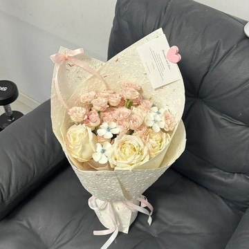 ❀【花中世界】❀永生花多巴胺仿真香皂花束成人禮畢業季送女友閨蜜朋友禮物