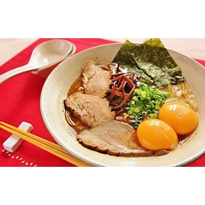 黒亭 とんこつラーメン 4食箱 焦がしにんにく油 （黒マー油）香る 昔ながらの熊本の味 行列ができる老舗 九州 ご当地ラーメン お取り寄せ