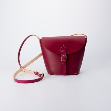 免费赠送大象挂饰 经典纯手工真皮锥形小马鞍包女士真皮包斜挎包