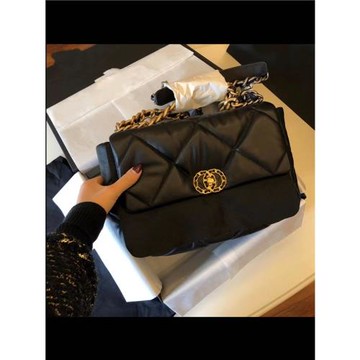 優品閣優專柜正品女包高級感真皮云朵菱格鏈條包百搭潮單肩斜挎包