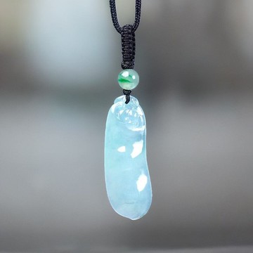 高冰種晴水翡翠福豆吊飾 | 天然緬甸玉翡翠A貨 | 送禮