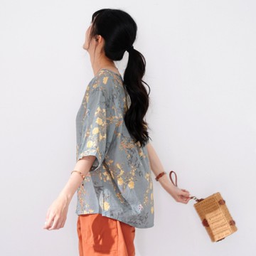 慢 生活 薄款文藝印花寬版小衫- 藍色