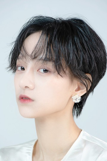 真花耳環White Star Earrings
