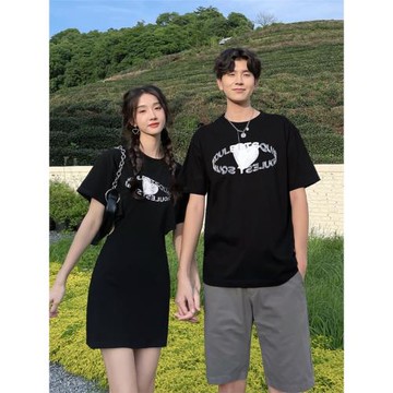 超火一裙一衣ins小眾法式情侶裝