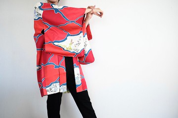 日本和服、紅色花卉和服、復古和服、和服外套