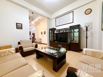 稀有釋出社區型別墅沙鹿北勢商圈生活機能完善｜台中市沙鹿區平等路