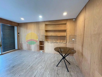 名流大廈●店面自營收租雙效投資首選｜高雄市鼓山區鼓山一路