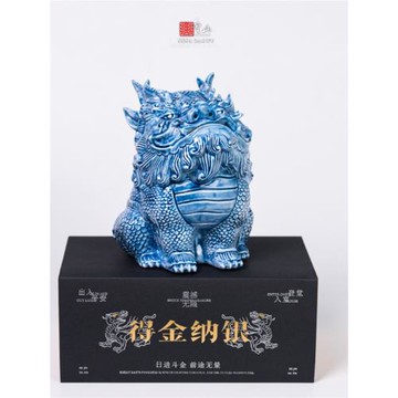 圣山茶桌陶瓷擺件茶寵中式香爐擺件手繪陶瓷麒麟大哥擺件