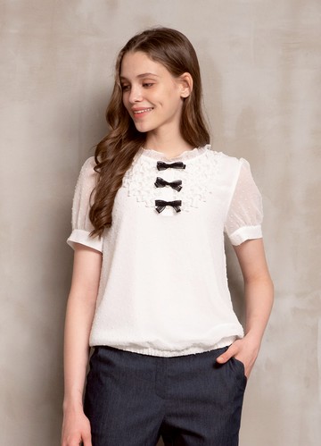 午茶時光圓點緹花雪紡上衣