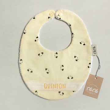 簡約 可愛小狗 繡名 客製名字 圍兜 口水巾 口水肩 彌月禮盒