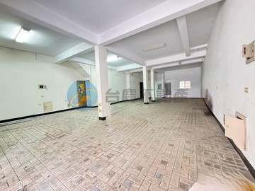 建工路上黃線捷運Y7站大地坪透天4樓黃金雙店面｜高雄市三民區建工路