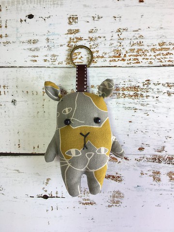 +貓貓貓+小鹿鑰匙圈