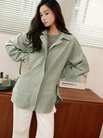 翻領雙口袋側開釦拉鍊外套