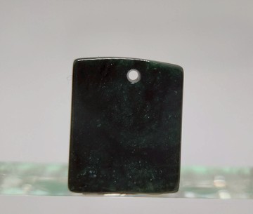 翡翠吊飾-「無事牌」 -人養玉三年，玉養人一生-平安富貴.天然翡翠緬甸玉A貨