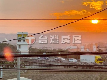 烏日溪南全新完工別墅美宅｜台中市烏日區溪南路二段