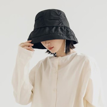 暗黑蘿莉風褶皺小沿盆帽休閑漁夫帽女春夏卷邊防曬帽百搭遮陽帽子