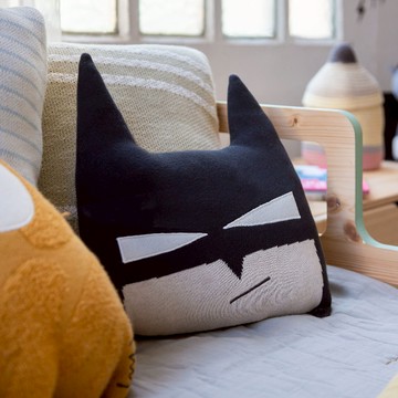 西班牙 Lorena Canals｜英雄蝙蝠針織抱枕