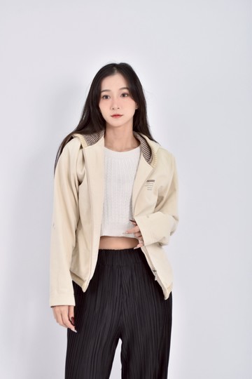 (M) tee連帽杏色外套