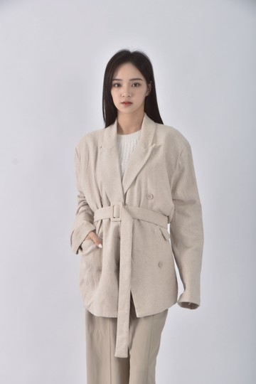 (S) mouggan質感排釦寬鬆杏色外套