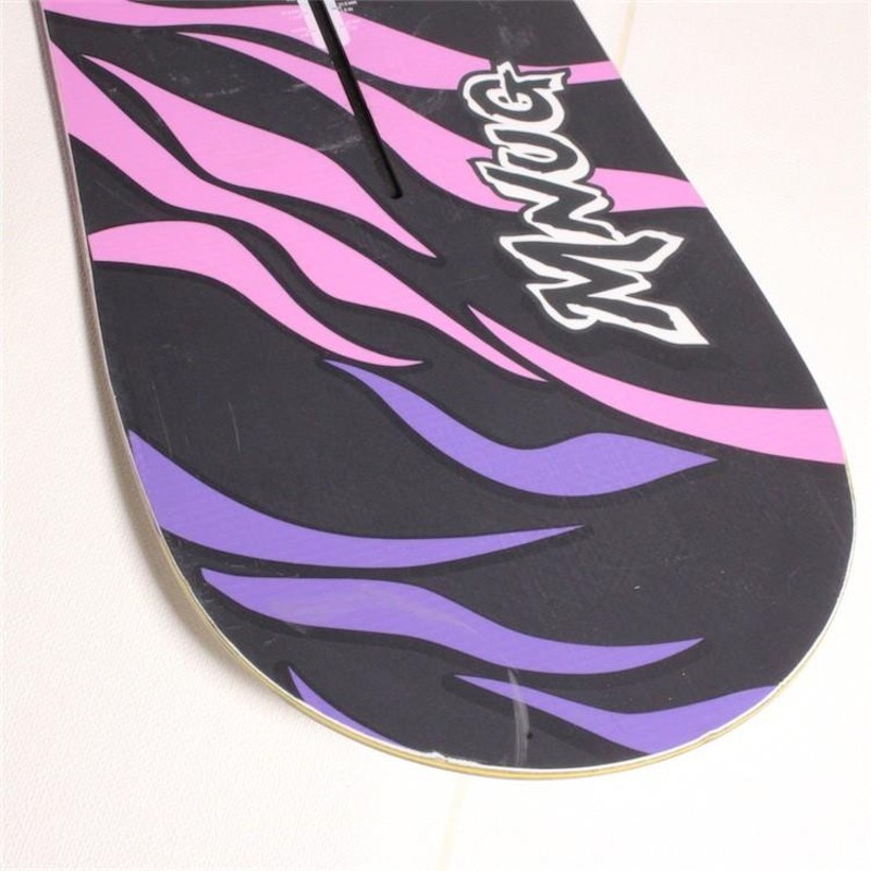 12-13 BURTON Nug サイズ142cm 【中古】スノーボード 板 スノボ 