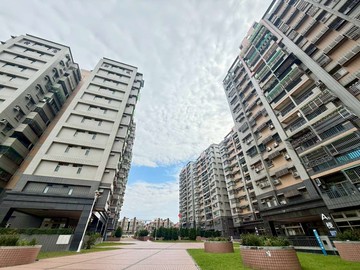 精忠新城一樓精緻三房｜嘉義市東區林森東路