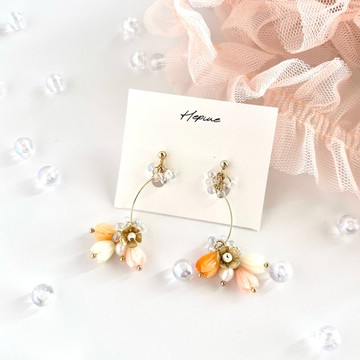 Tulips Roman: earring/pierce