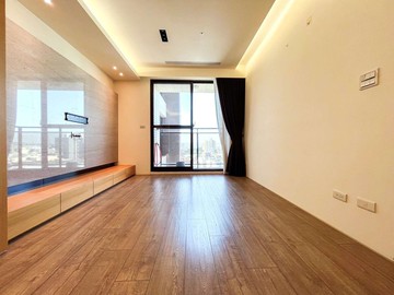 楓樹社區.遊川楓.室內18坪.兩房平車｜台中市南屯區楓樹巷