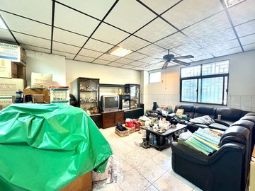 楠梓右昌1+2樓/4房+平車｜高雄市楠梓區右昌忠義五巷