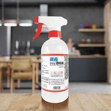 唐鑫 75%酒精(附噴頭)500ml【小三美日】空運禁送 DS015338 清潔 消毒 抗菌 防疫