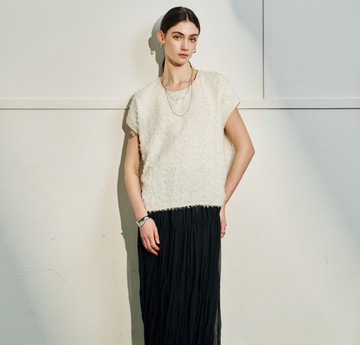 【靈動流蘇】法式簡約/輕薄透氣/羽毛小衫