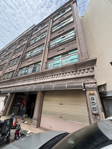 透天店面門口可停雙車位捷運A22老街溪站｜桃園市中壢區義民路一段