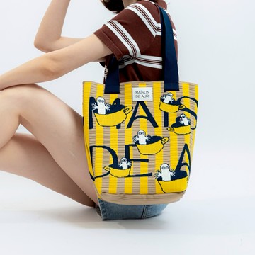 【快速出貨】泰國 SAC Moomin: Hattifatteners 溜溜 厚針織 法式包